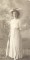 Sievietes tērps ap 1912. g.